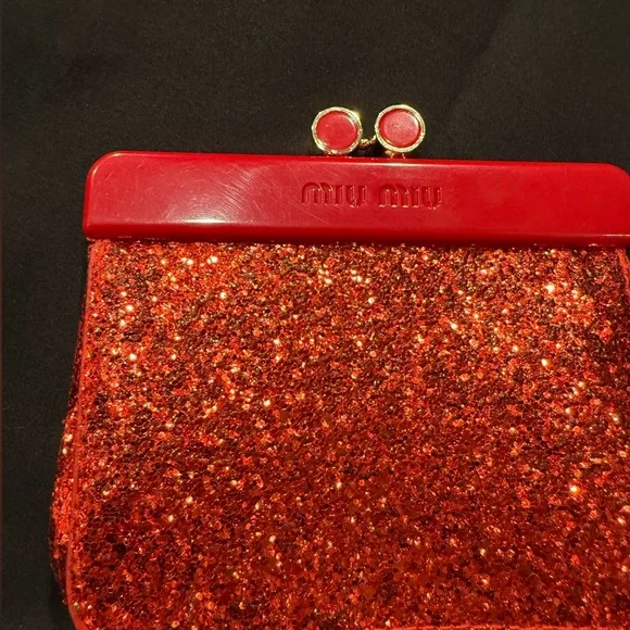 Miu Miu Red Glitter Kiss-lock snap Clutch/Coin Purse - Picture 6 of 16